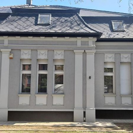 Karpatia Vendeghaz 1201 Boedapest Buitenkant foto