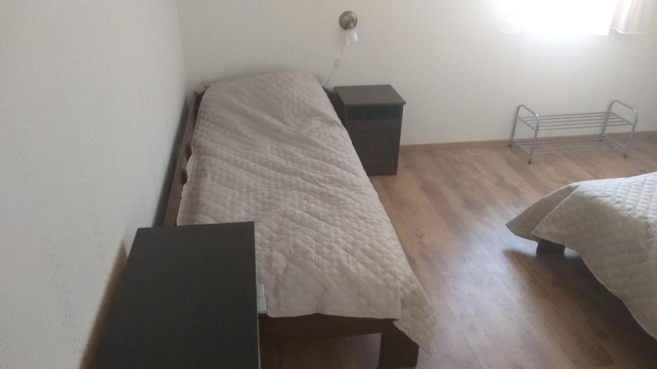 Karpatia Vendeghaz 1201 Boedapest Buitenkant foto